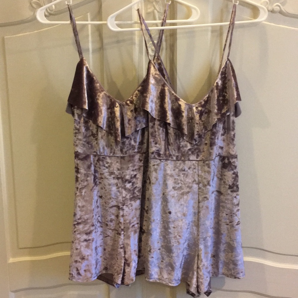Urban Outfitter Crushed Velvet Ruffle Romper - Picture 7 of 7